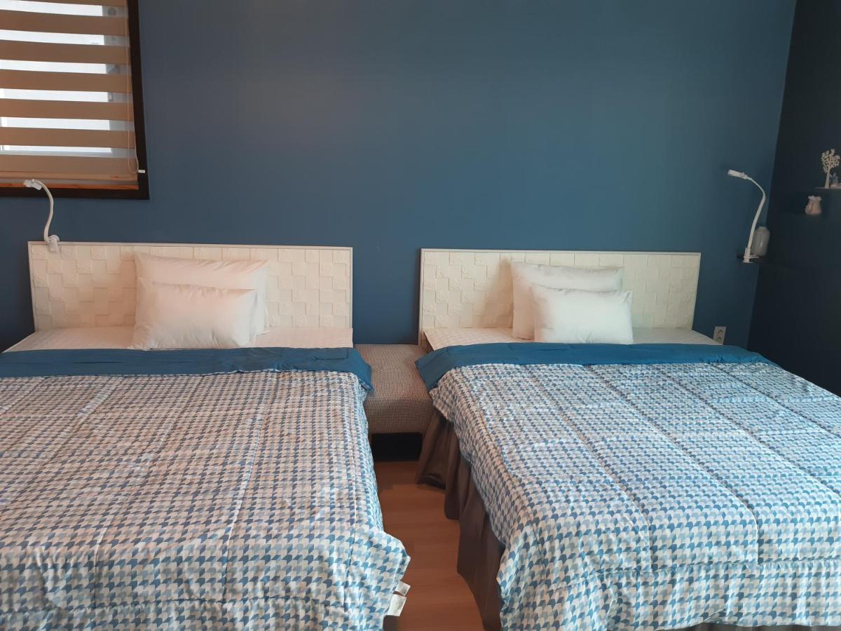 Jeju Gaviota Pension Bagian luar foto
