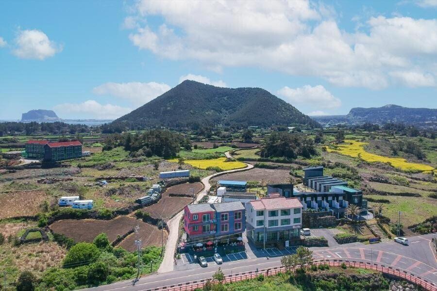 Jeju Gaviota Pension Bagian luar foto